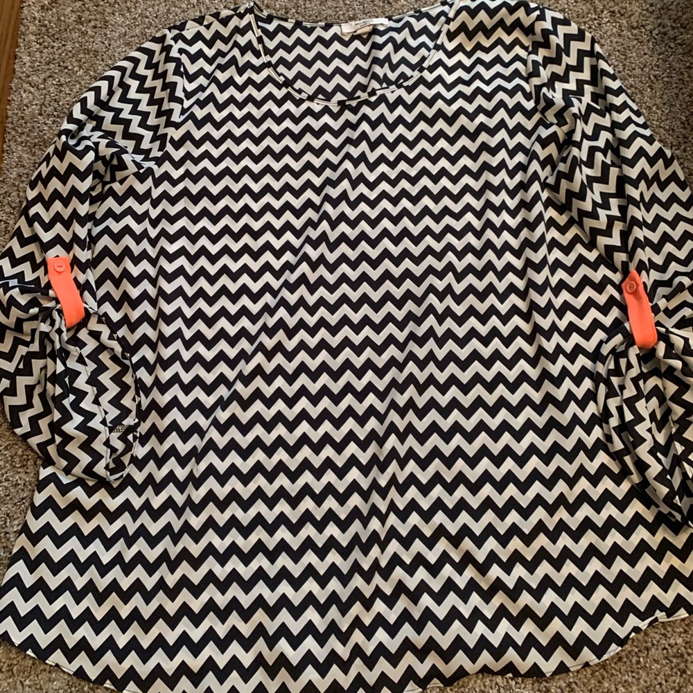 Black & White Chevron Blouse